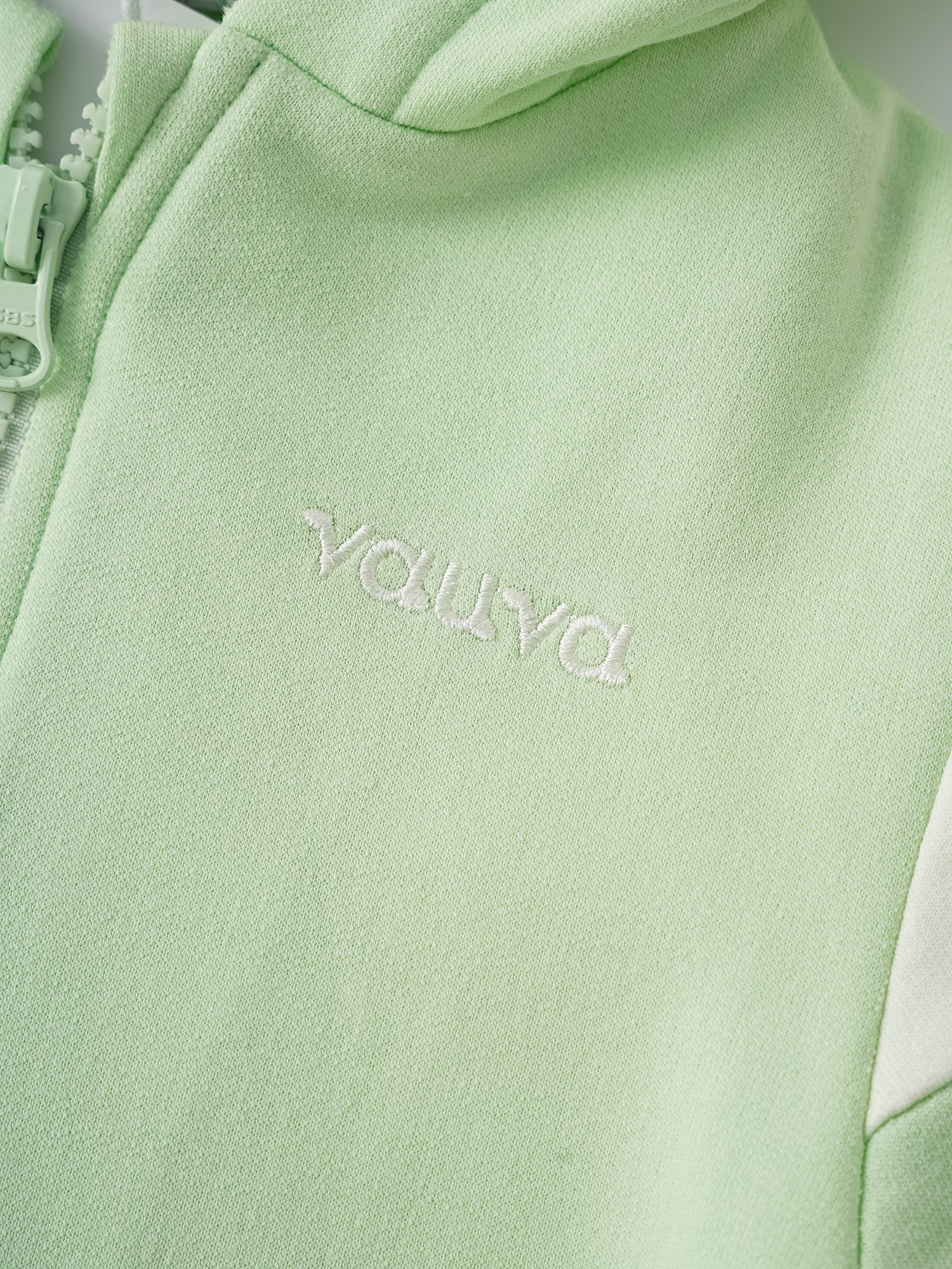 Kid Short Sleeve Logo Embroidery Zipped Hoodie