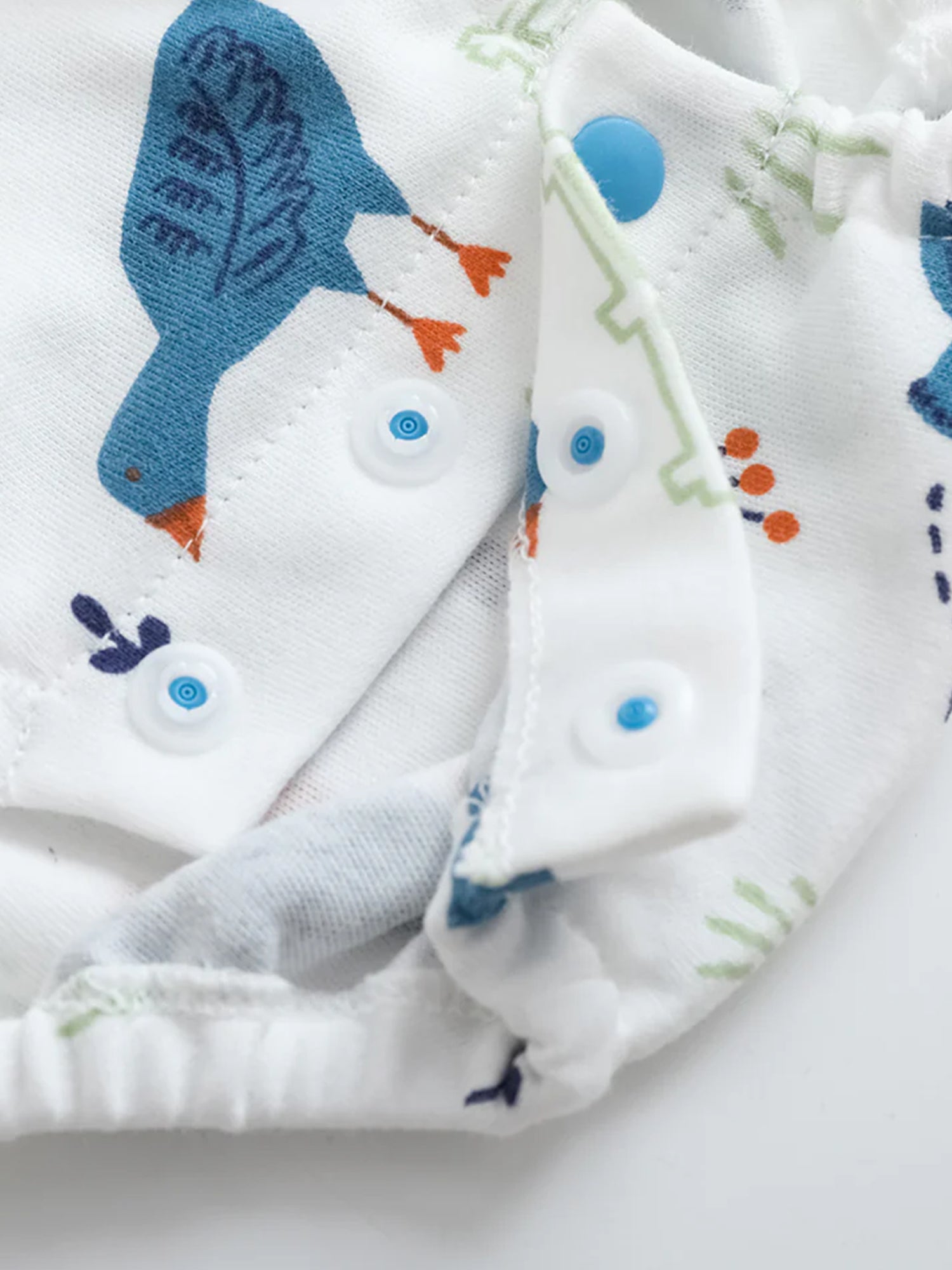 VAUVA Vauva FW23 - Baby Boy White Goose All Over Print Cotton Long Sleeve Bodysuit (White) Bodysuit