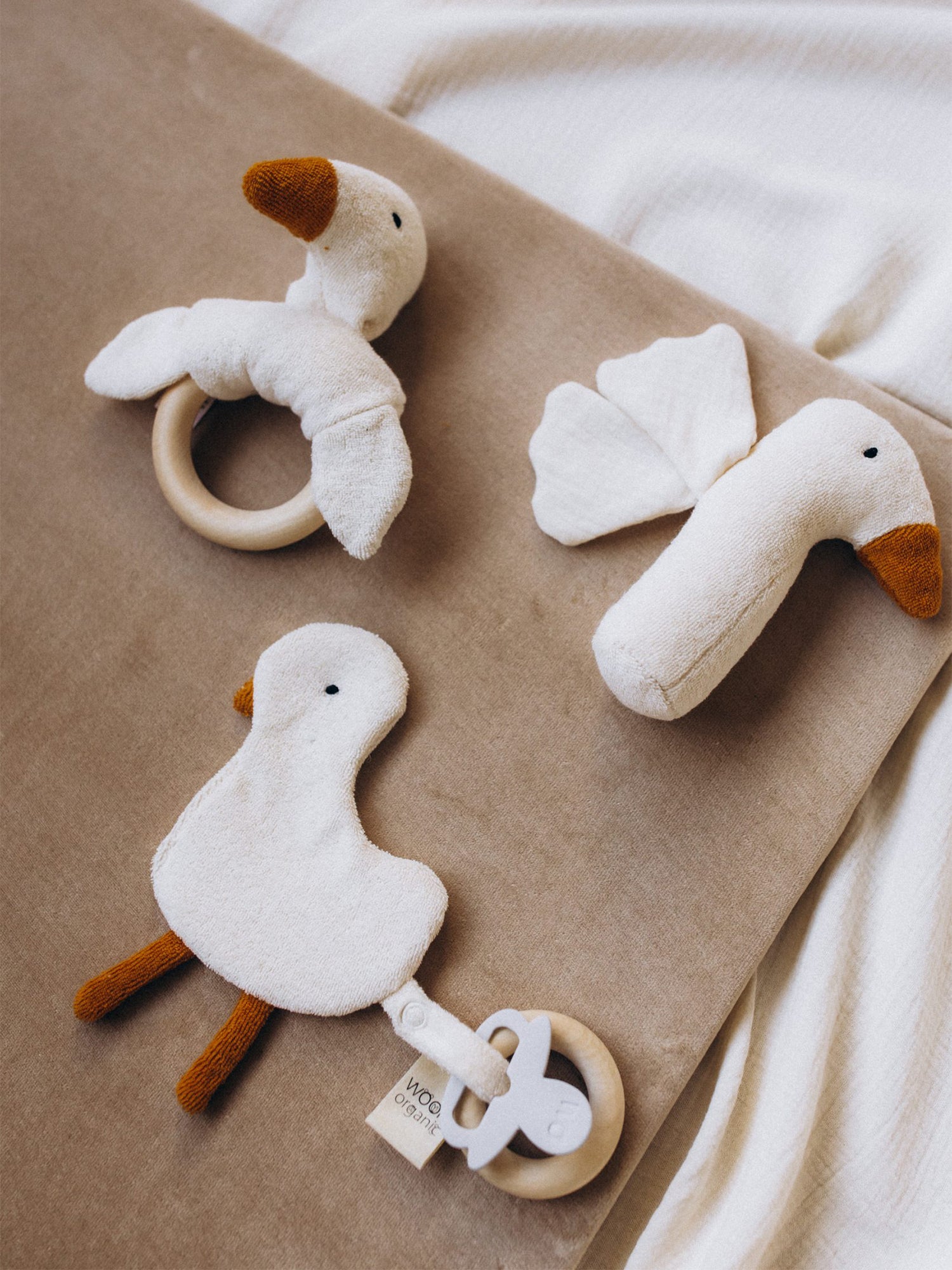 Rattle With Wooden Teether (GOTS)