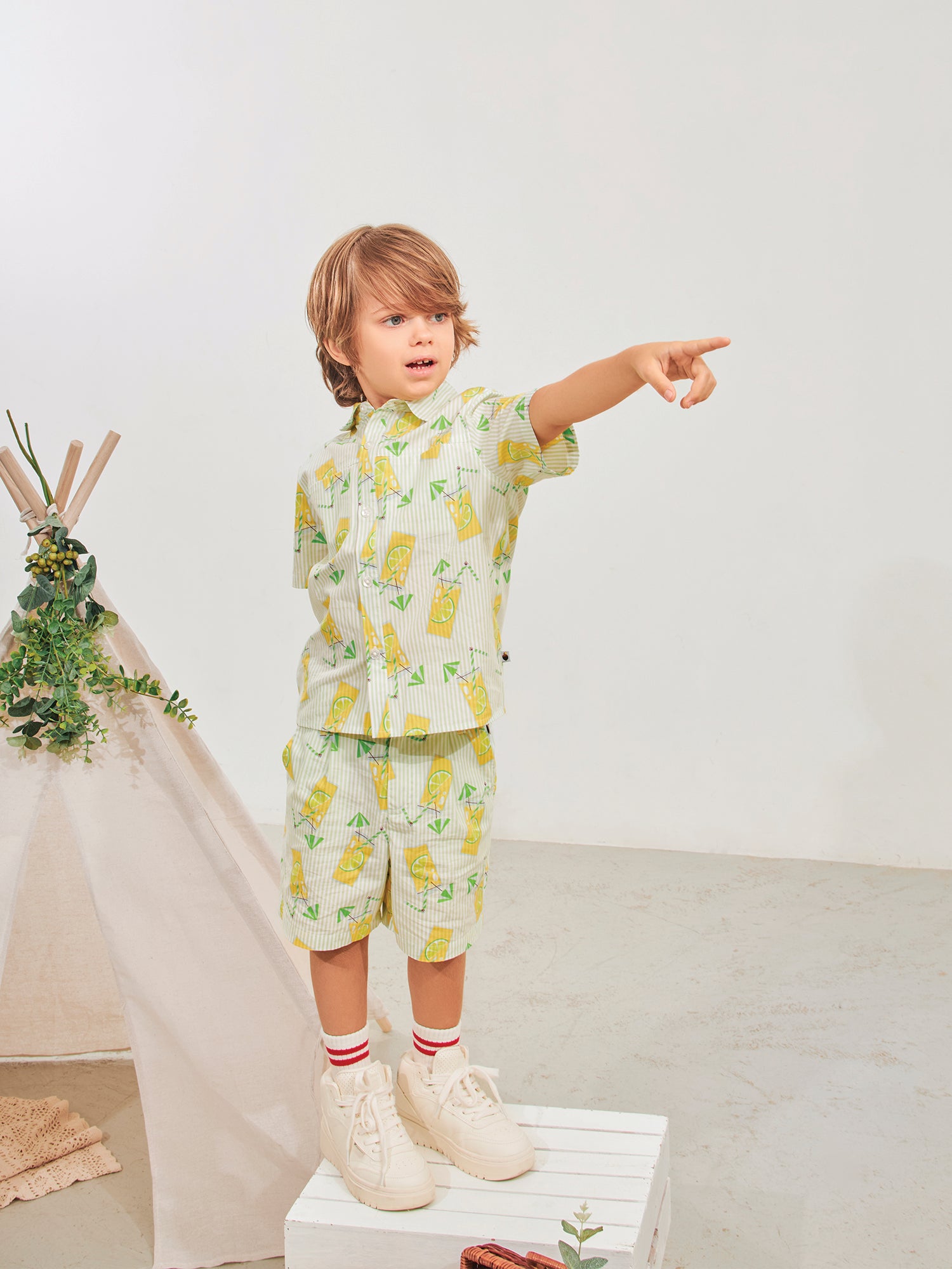 Kid Short Sleeve All-Over Lemon Tea Print Shirt