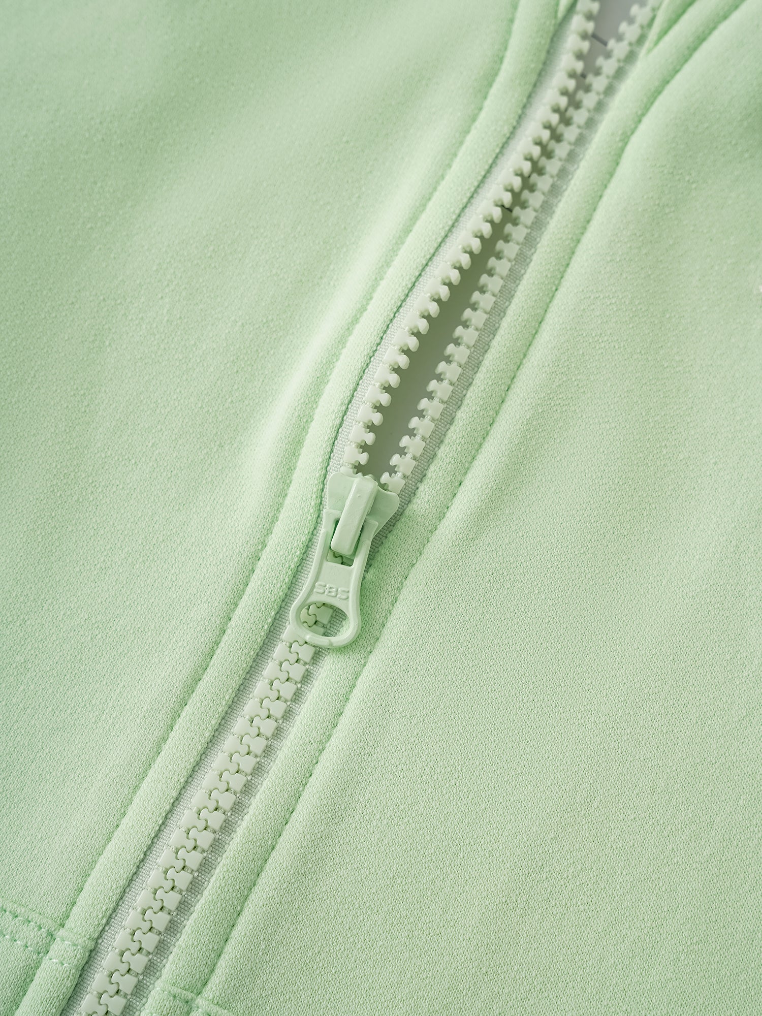 Kid Short Sleeve Logo Embroidery Zipped Hoodie