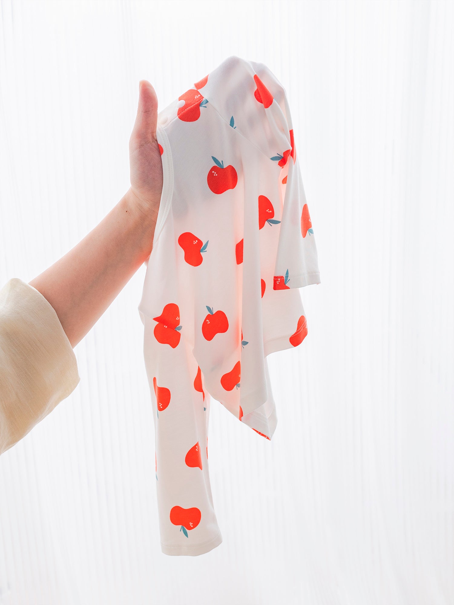 Baby Allover Print Long-Sleeved Top And Bottom Set